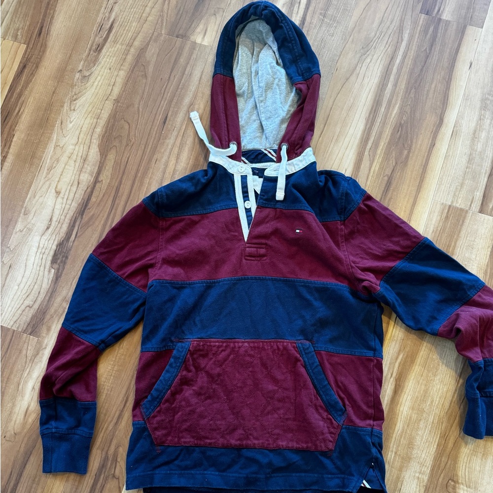 Men’s XS Tommy Hilfiger rugby hoodie